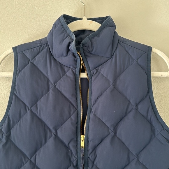 J Crew Down Puffer Vest - Picture 3 of 6